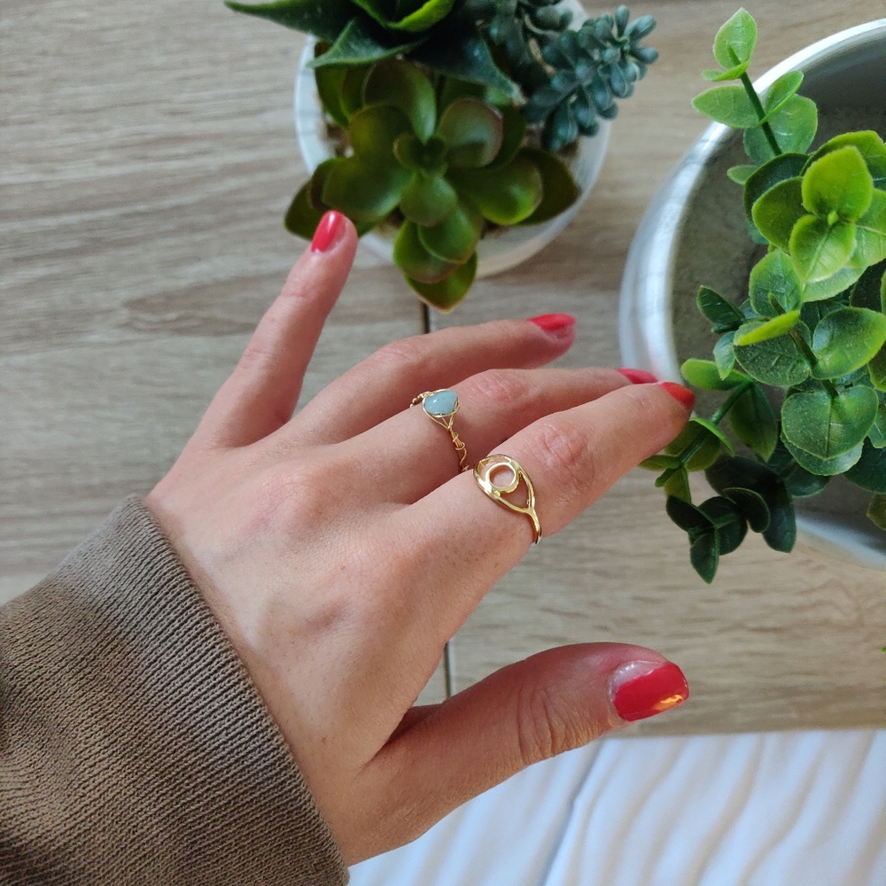 3/$20 AQUAMARINE CRYSTAL RING - Picture 3 of 3